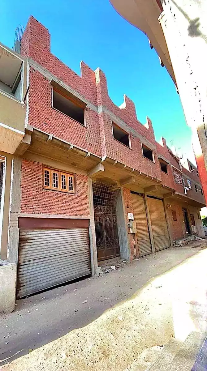 https://aqarmap.com.eg/en/listing/6156637-for-sale-qalyubia-shubra-el-khaima-bahtim