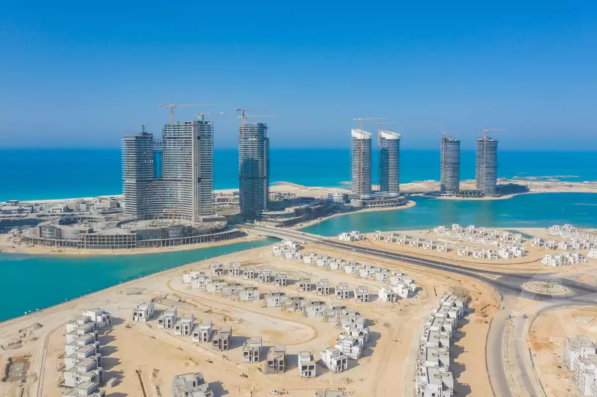 https://aqarmap.com.eg/ar/listing/6157590-for-sale-north-coast-new-alamein-mntj-t-l-lmyn-ljdyd-kmbwnd-mzryn