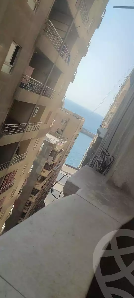 https://aqarmap.com.eg/en/listing/6160069-for-sale-alexandria-sydy-bshr-sydy-bshr-bhry-shr-khld-bn-lwlyd