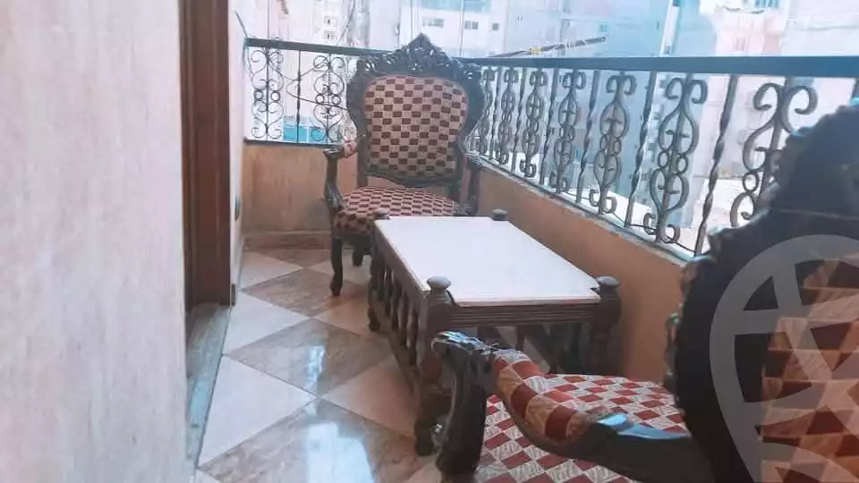 https://aqarmap.com.eg/ar/listing/6160611-for-rent-alexandria-miami-forty-five-st