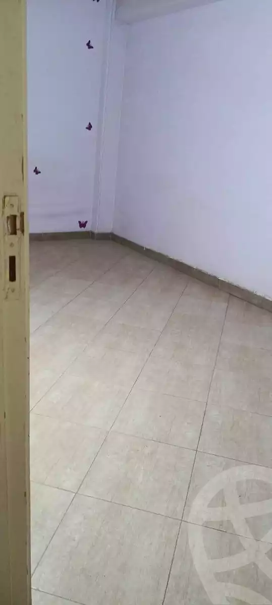 https://aqarmap.com.eg/en/listing/6162257-for-sale-qalyubia-shubra-el-khaima-shubra-el-khaima-city-hamis-st