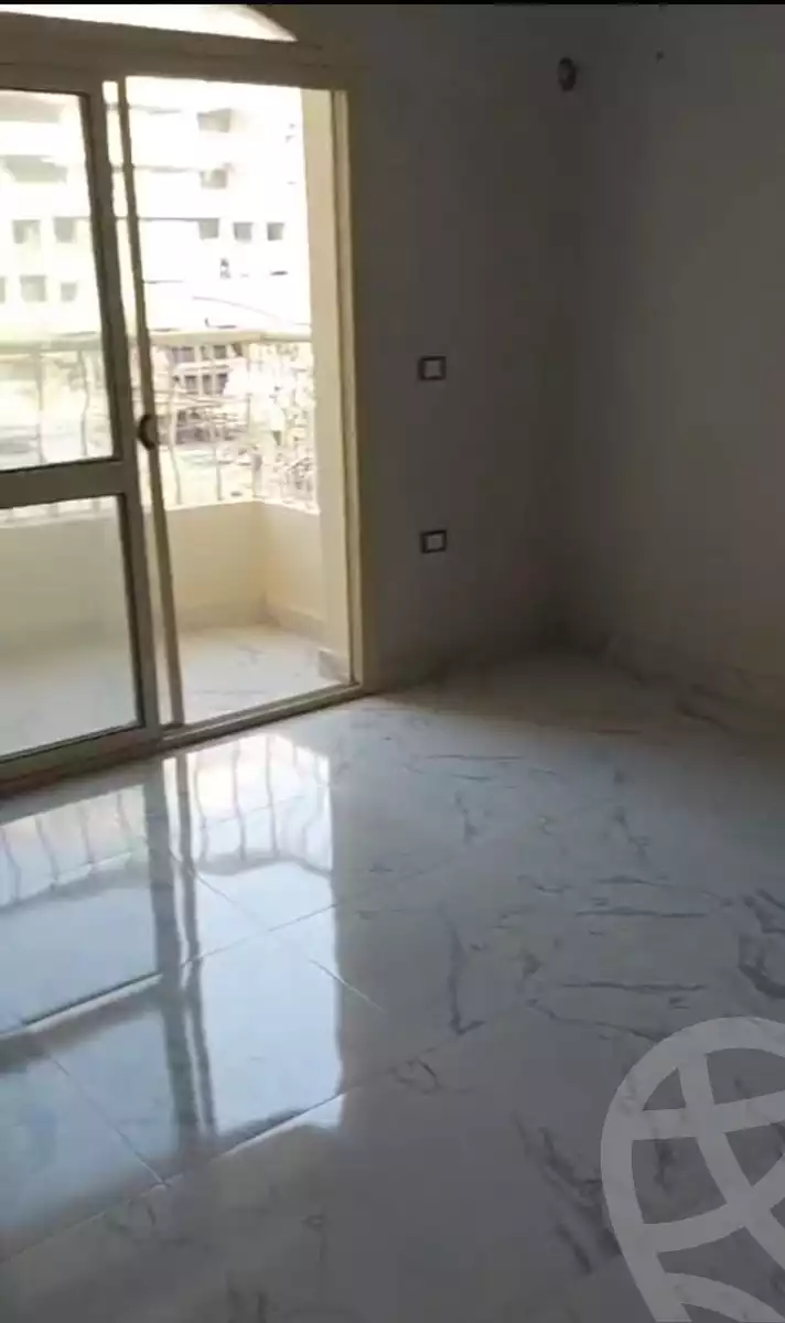 https://aqarmap.com.eg/en/listing/6162493-for-rent-cairo-el-maadi-compounds-maadi-grand-city