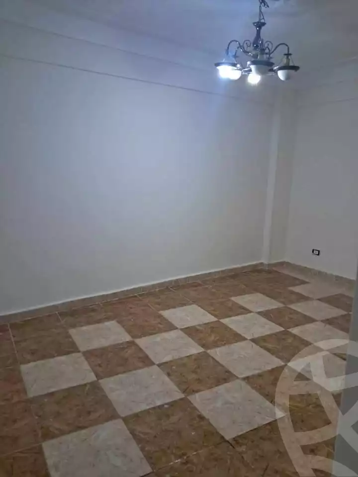 https://aqarmap.com.eg/ar/listing/6162559-for-sale-alexandria-el-asafra-l-sfr-qbly