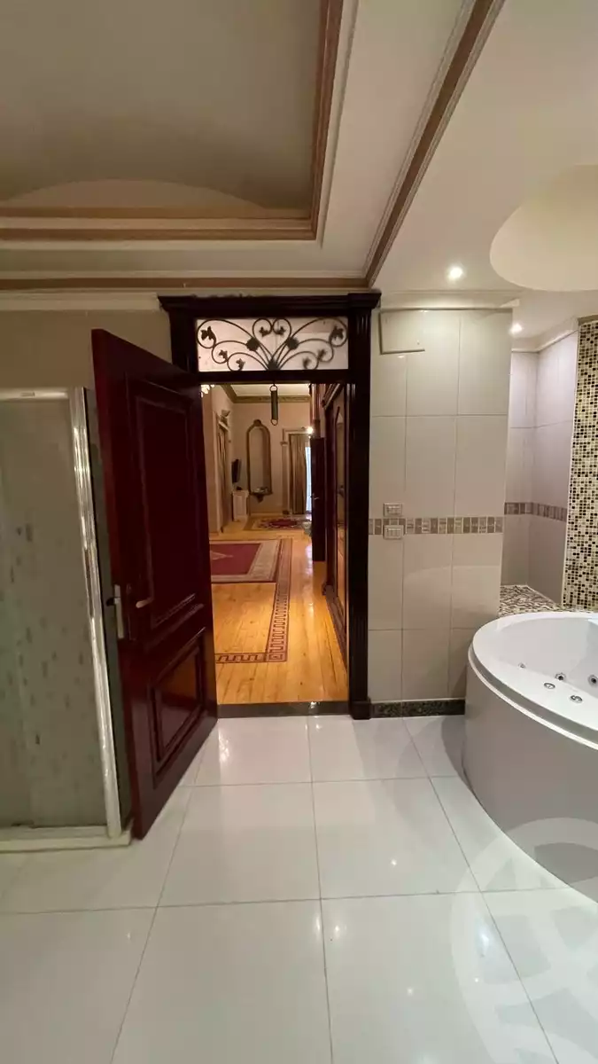 https://aqarmap.com.eg/ar/listing/6162586-for-sale-cairo-badr-city-hai-el-ashgar-featured-neighborhood-bait-el-watan-rd