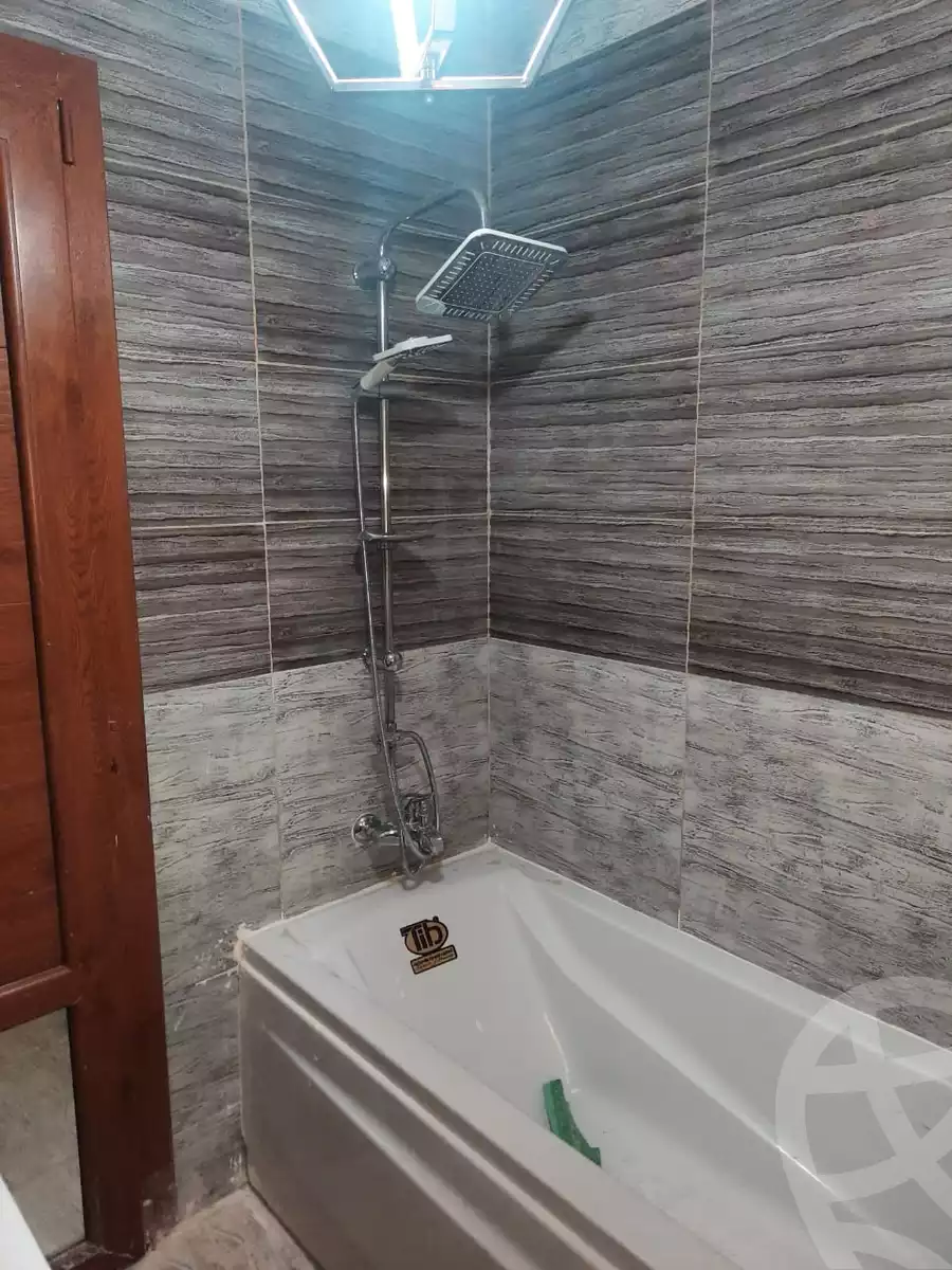 https://aqarmap.com.eg/ar/listing/6163035-for-sale-cairo-6th-of-october-hadaeq-october-kmbwnd-fy-hdyq-ktwbr-alico-city