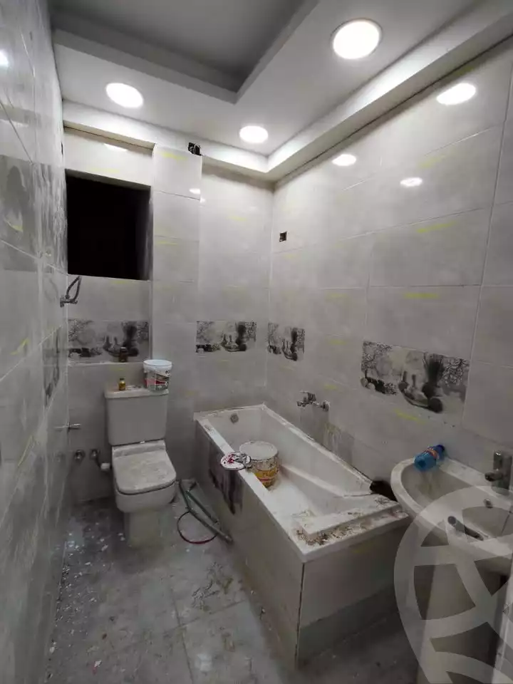 https://aqarmap.com.eg/ar/listing/6163969-for-sale-qalyubia-shubra-el-khaima-om-bayoumi