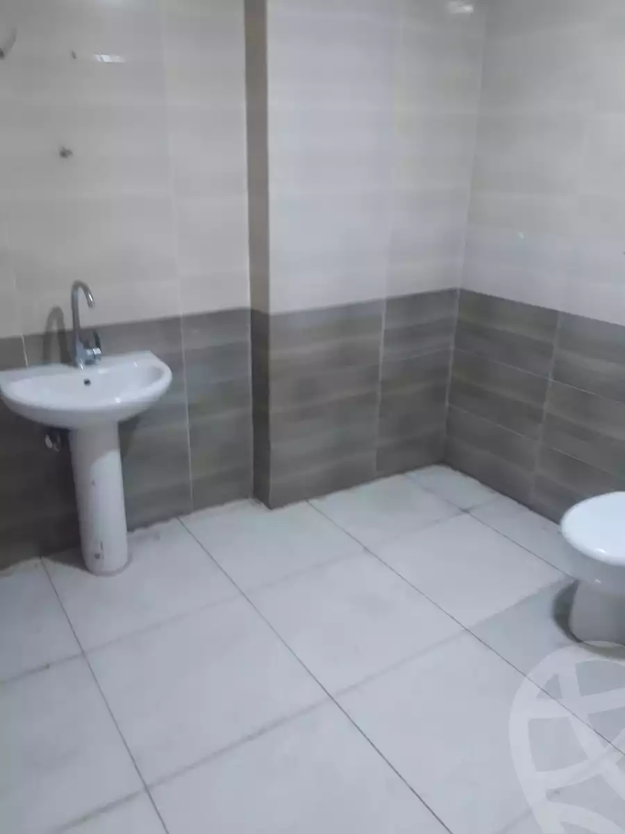 https://aqarmap.com.eg/en/listing/6164293-for-rent-cairo-ain-shams-ain-shams-el-sharkia-el-eshrein-stt