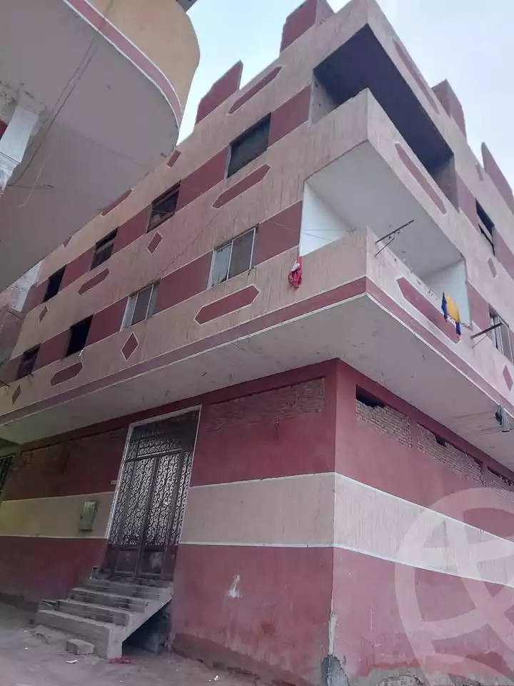 https://aqarmap.com.eg/ar/listing/6164581-for-sale-qalyubia-shubra-el-khaima-bahtim-metwally-el-shaarawy-st
