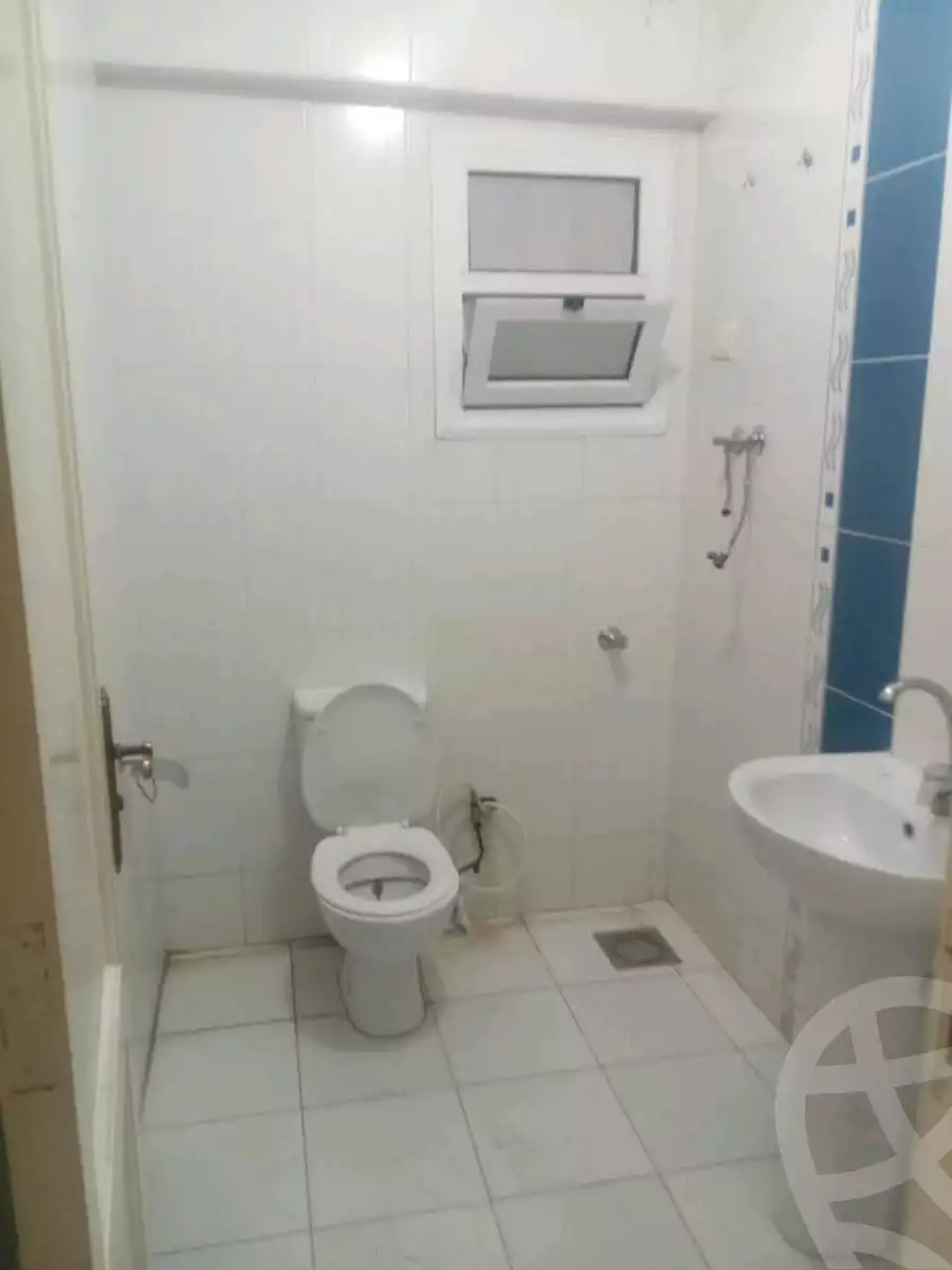 https://aqarmap.com.eg/en/listing/6164759-for-rent-alexandria-camp-cesar