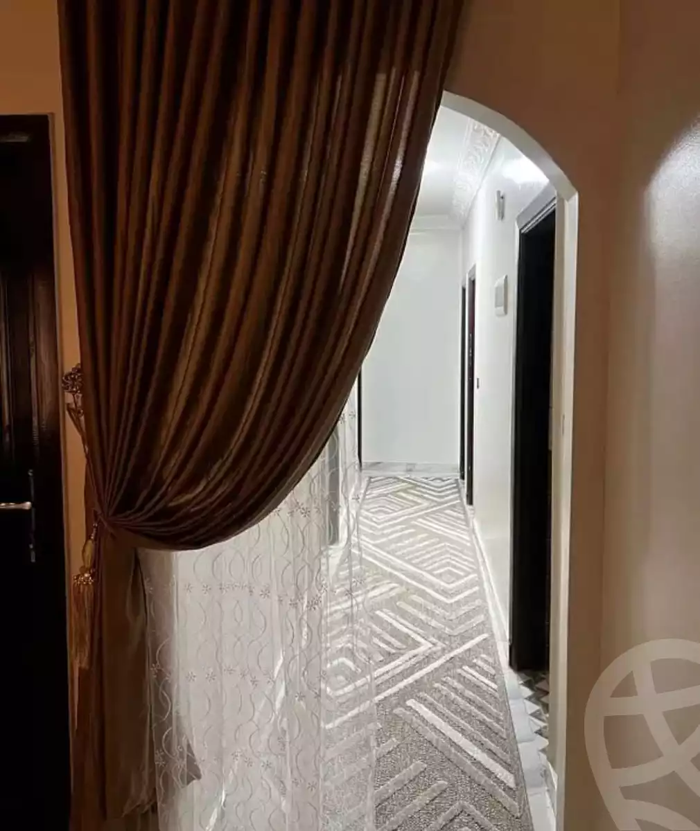 https://aqarmap.com.eg/ar/listing/6164797-for-rent-sharqia-zagazig-zagazig-city-ghasham-rd