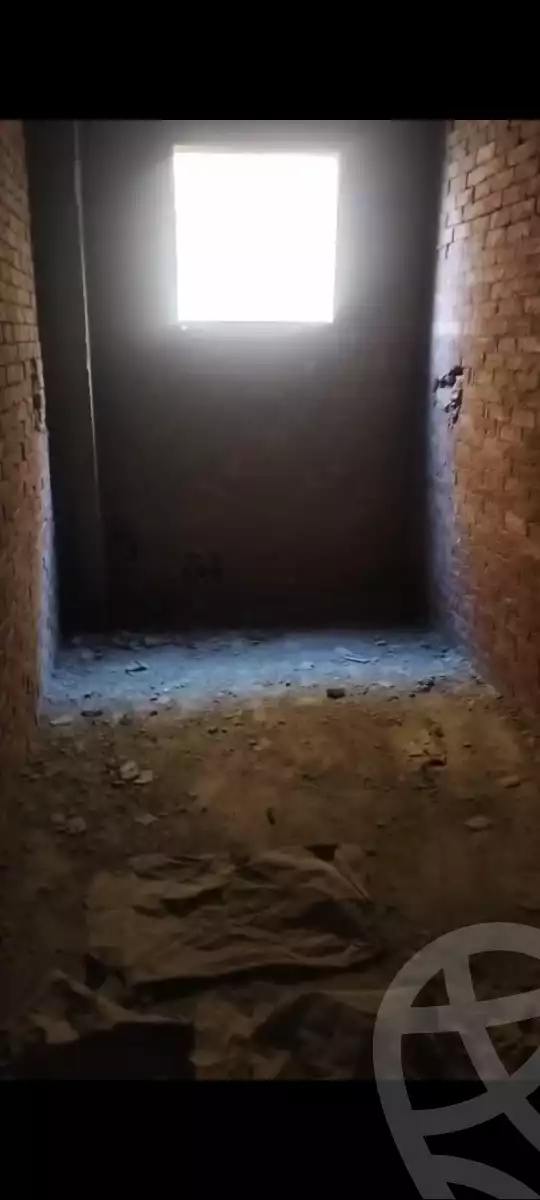 https://aqarmap.com.eg/ar/listing/6165808-for-sale-cairo-el-shorouk-lmntq-lthmn-neighbourhood-1
