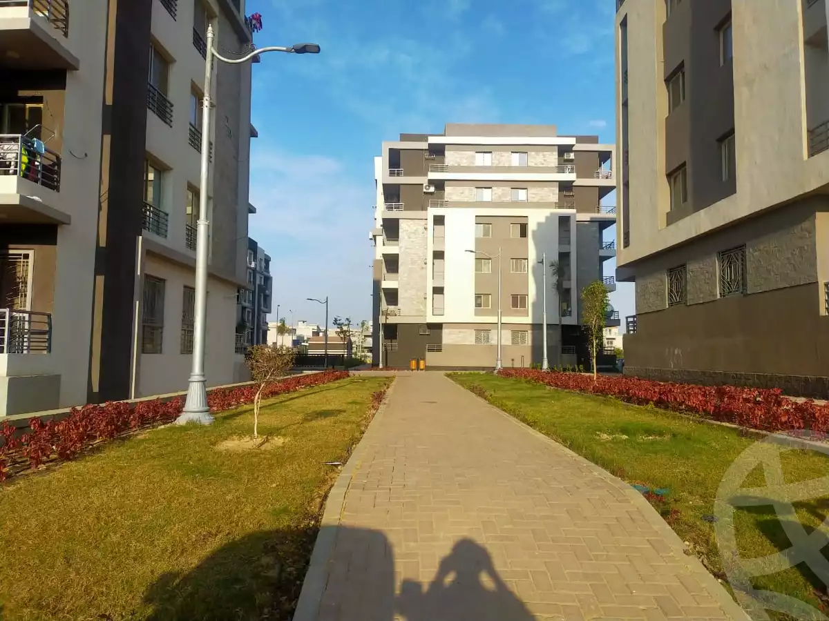 https://aqarmap.com.eg/ar/listing/6166158-for-rent-cairo-6th-of-october-compounds-jn-ktwbr