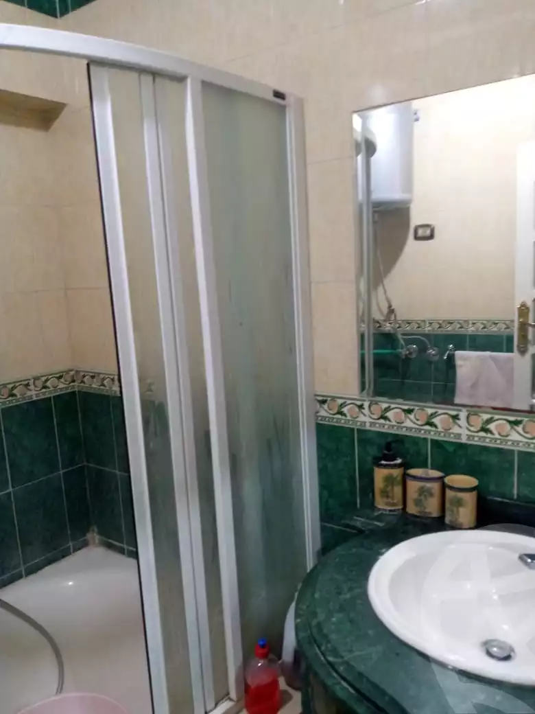 https://aqarmap.com.eg/ar/listing/6166738-for-rent-cairo-shoubra-corniche-el-nile-st