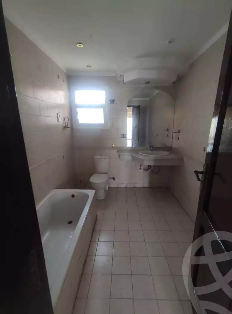 https://aqarmap.com.eg/ar/listing/6166788-for-rent-cairo-el-sheikh-zayed-city-compounds-hadayek-el-mohandiseen