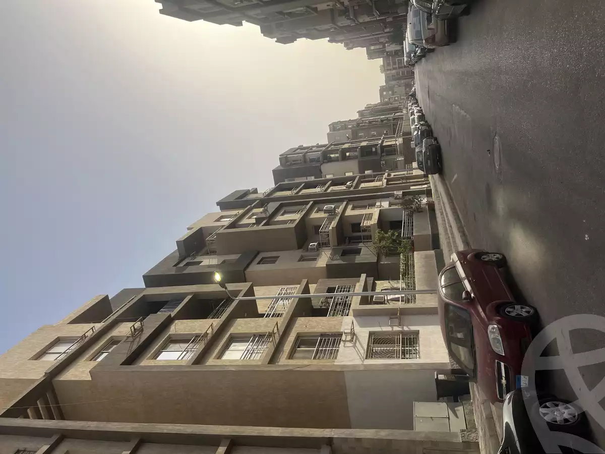 https://aqarmap.com.eg/ar/listing/6169249-for-sale-cairo-new-cairo-compounds-dar-misr-el-koronfel