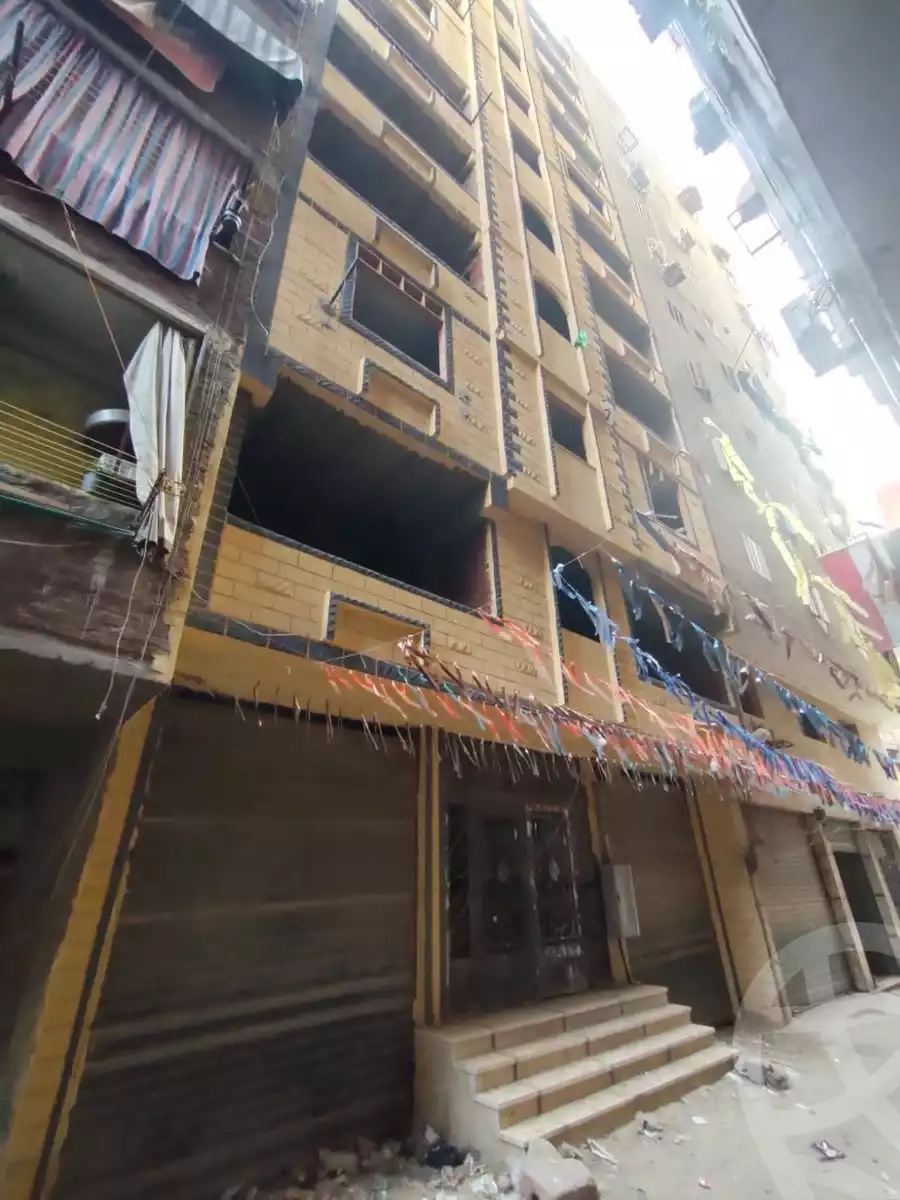 https://aqarmap.com.eg/ar/listing/6169282-for-sale-qalyubia-shubra-el-khaima-bahtim-metwally-el-shaarawy-st