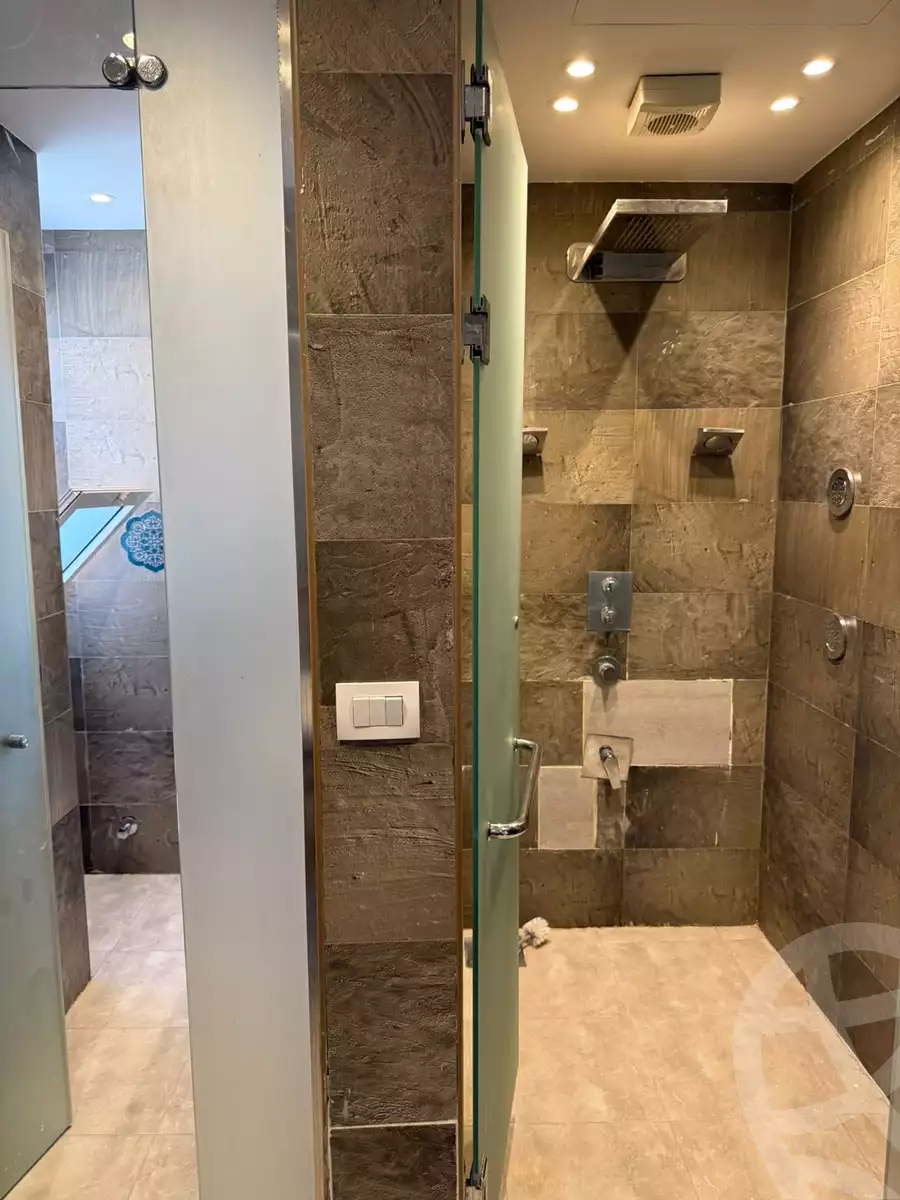 https://aqarmap.com.eg/ar/listing/6169655-for-rent-cairo-el-sheikh-zayed-city-compounds-kmbwnd-ljry-swdyk