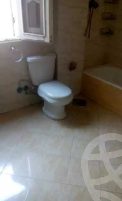 https://aqarmap.com.eg/ar/listing/6131627-for-sale-cairo-new-cairo-el-ahyaa-fourth-neighborhood-street-5