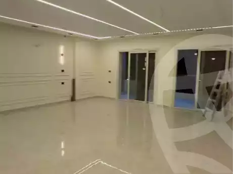 https://aqarmap.com.eg/en/listing/6170983-for-sale-cairo-el-sheikh-zayed-city-compounds-el-khamayel