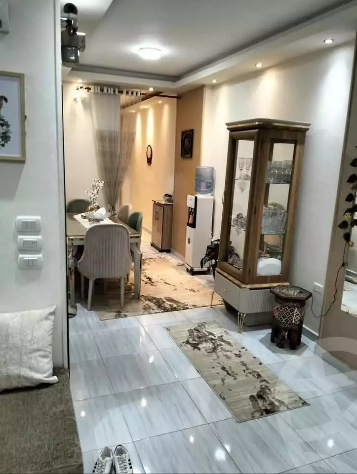 https://aqarmap.com.eg/en/listing/6172160-for-sale-cairo-helwan-hadayek-helwan-nile-corniche-st