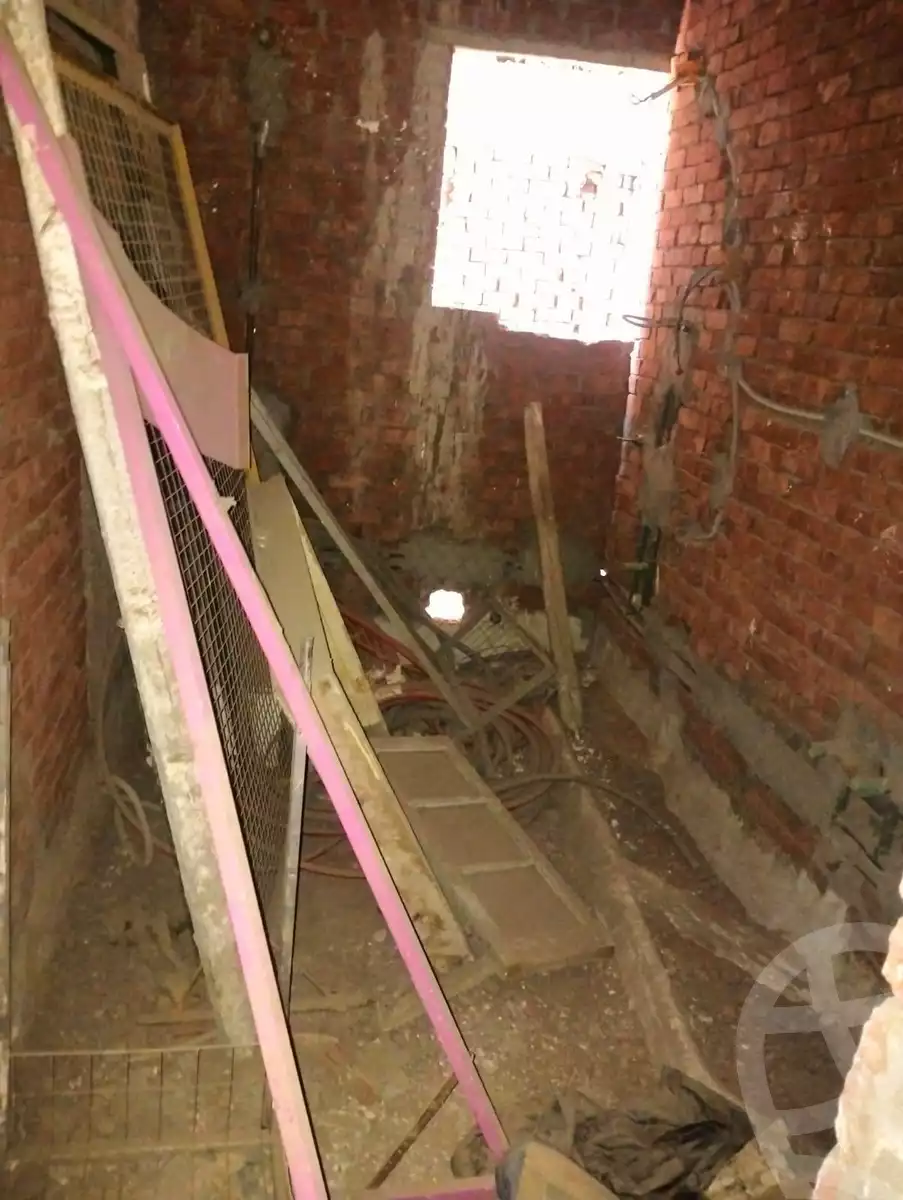 https://aqarmap.com.eg/ar/listing/6172464-for-sale-cairo-ain-shams-ahmed-esmat-st