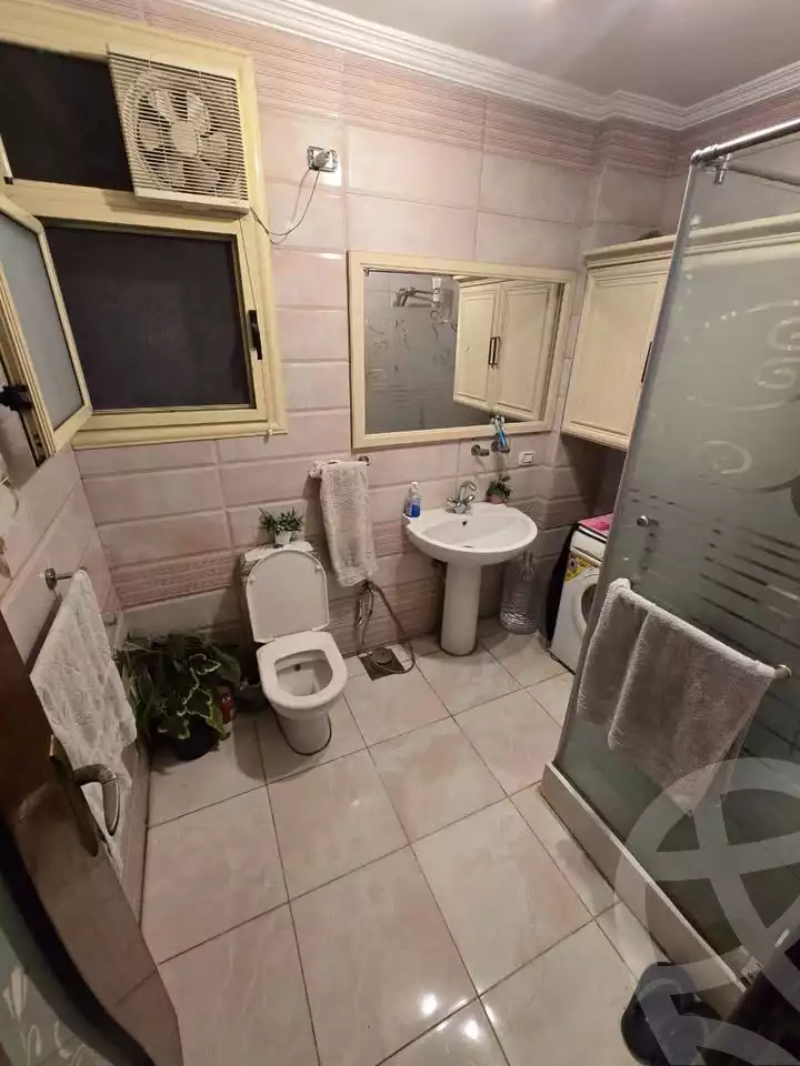 https://aqarmap.com.eg/en/listing/6173160-for-sale-alexandria-camp-cesar