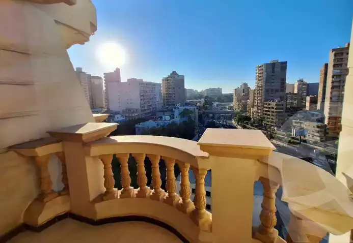 https://aqarmap.com.eg/ar/listing/6174327-for-sale-alexandria-moharram-bey