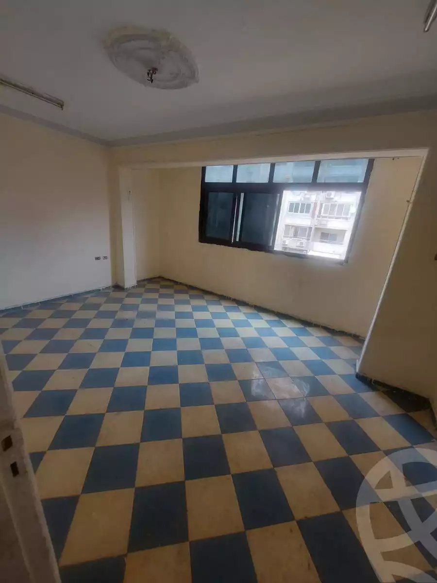 https://aqarmap.com.eg/ar/listing/6174542-for-rent-cairo-helwan-mnshy-yn-hlwn-rael-st