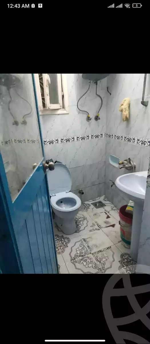 https://aqarmap.com.eg/ar/listing/6175692-for-sale-qalyubia-el-khsos-izbat-el-nakhl-mohamed-fekry-st