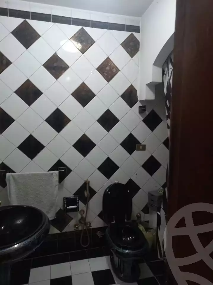 https://aqarmap.com.eg/ar/listing/6176193-for-sale-cairo-shoubra-el-khalafwai