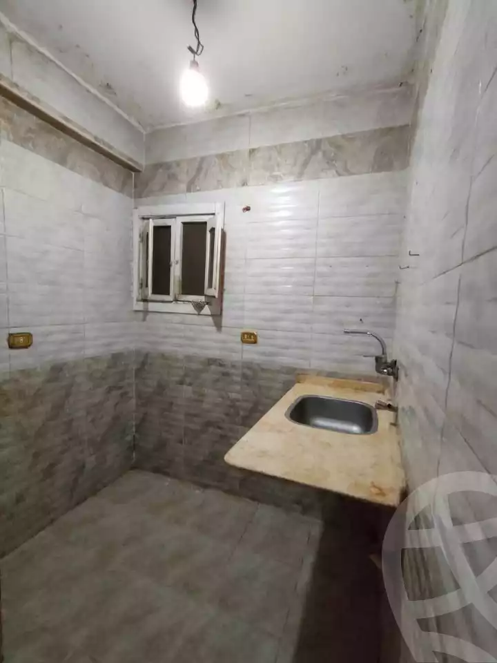 https://aqarmap.com.eg/ar/listing/6176255-for-sale-qalyubia-shubra-el-khaima-om-bayoumi