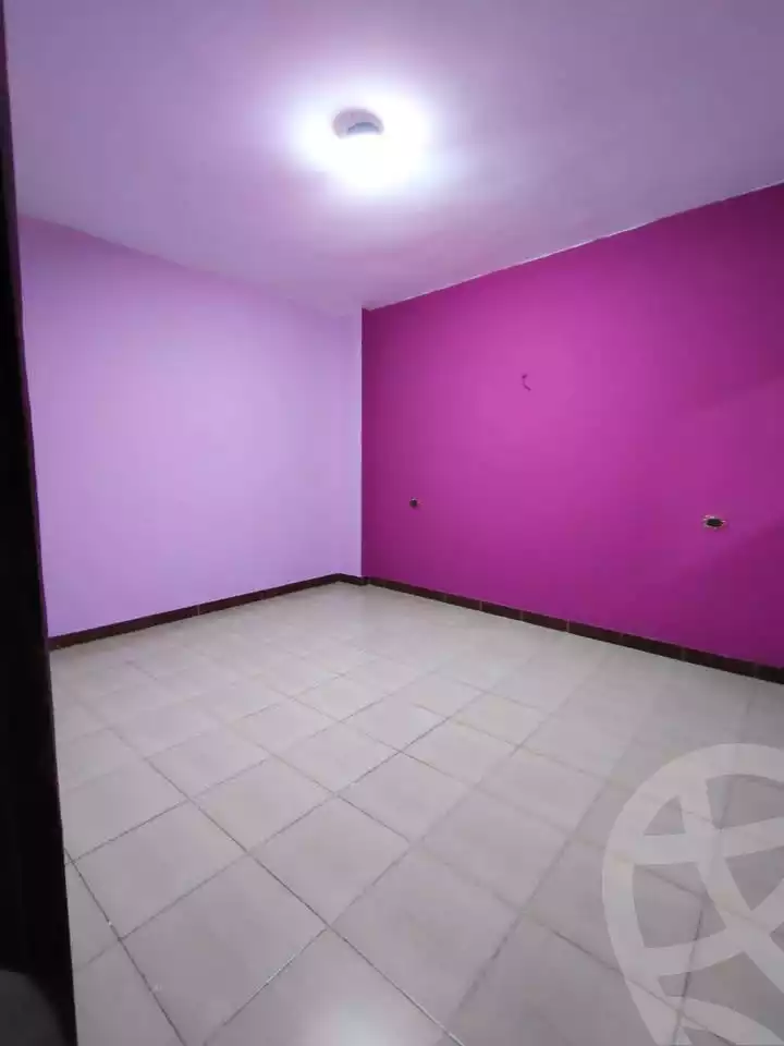 https://aqarmap.com.eg/ar/listing/6176298-for-sale-qalyubia-shubra-el-khaima-om-bayoumi