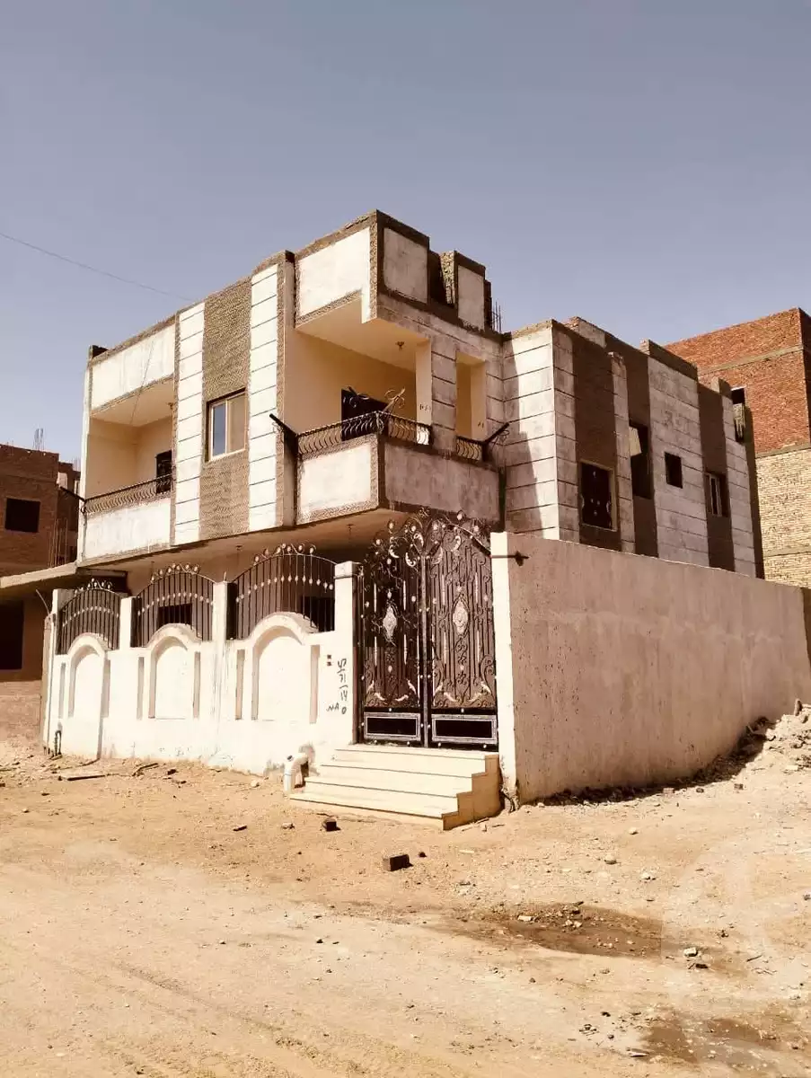 https://aqarmap.com.eg/en/listing/6176661-for-sale-sohag-mdyn-swhj-ljdyd-lhy-lwl