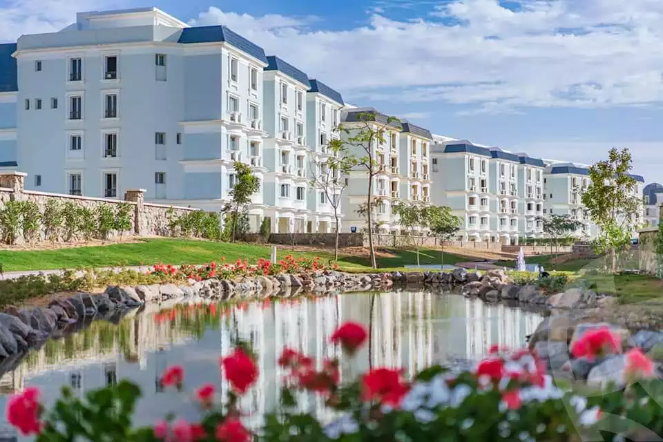 https://aqarmap.com.eg/ar/listing/6178066-for-sale-cairo-new-cairo-compounds-mountain-view-hyde-park