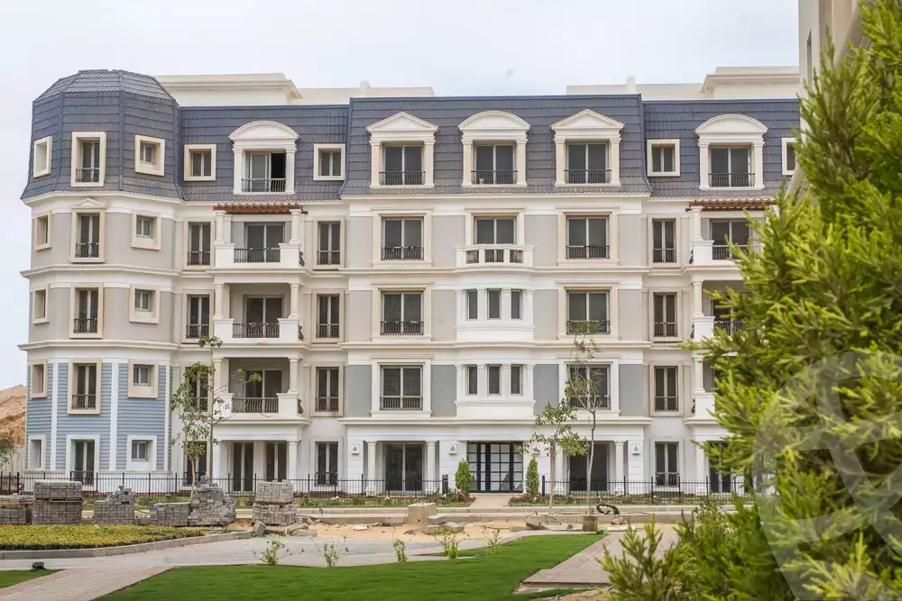https://aqarmap.com.eg/ar/listing/6178066-for-sale-cairo-new-cairo-compounds-mountain-view-hyde-park