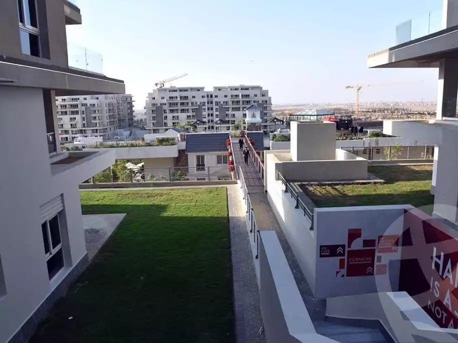 https://aqarmap.com.eg/ar/listing/6178261-for-sale-cairo-new-cairo-compounds-mwntn-fyw-y-syty-club-park-mountain-view-icity