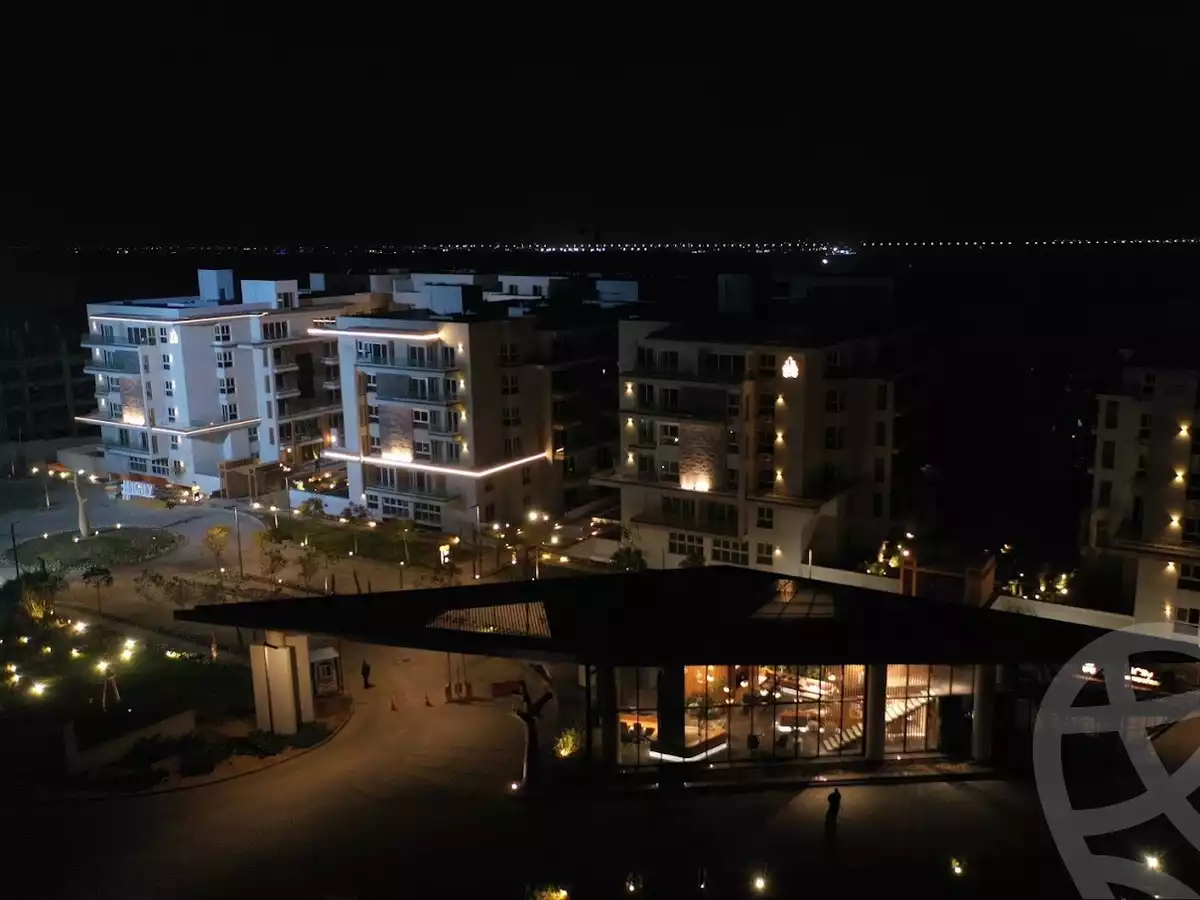https://aqarmap.com.eg/ar/listing/6178266-for-sale-cairo-new-cairo-compounds-mwntn-fyw-y-syty-the-marq-mountain-view-icity