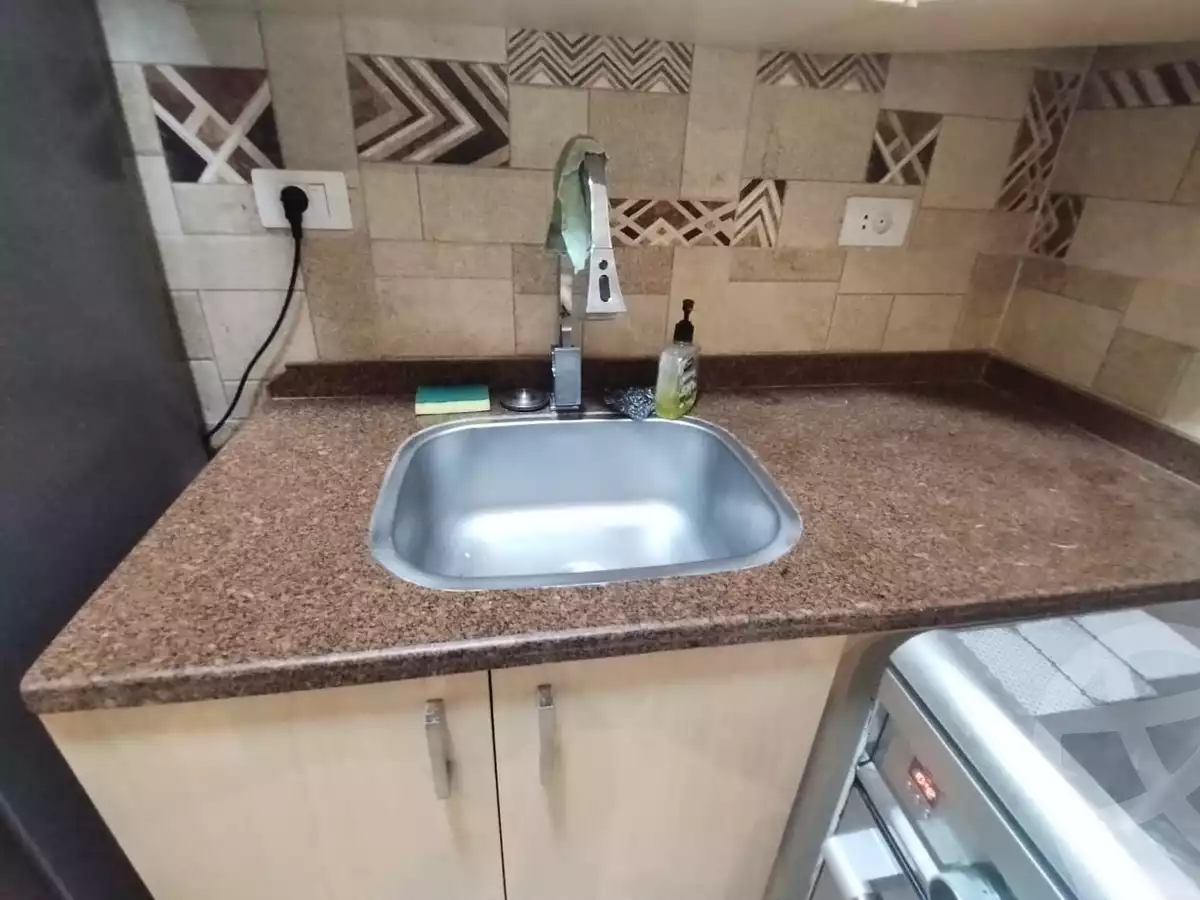 https://aqarmap.com.eg/ar/listing/6179257-for-sale-alexandria-roshdy-shr-hmd-shwqy