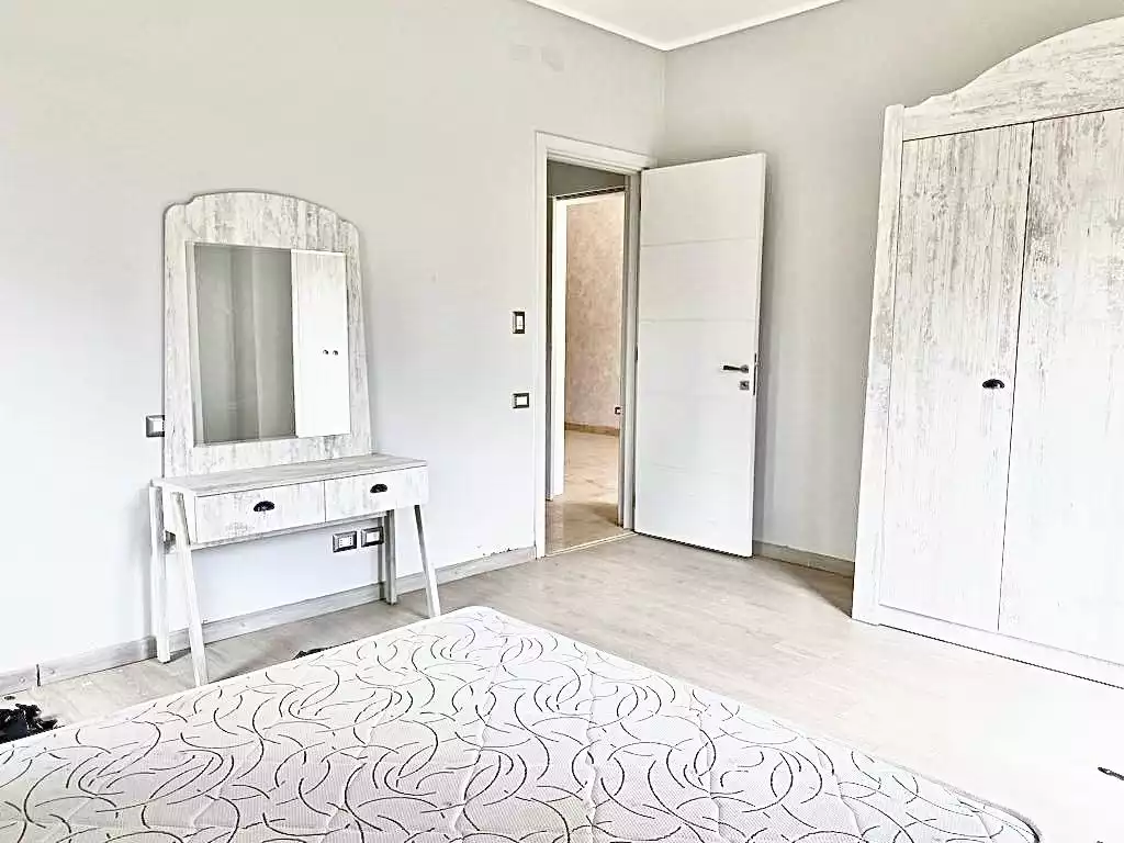 https://aqarmap.com.eg/ar/listing/6179638-for-sale-cairo-new-cairo-compounds-kmbwnd-fyldj-jyt-blm-hylz