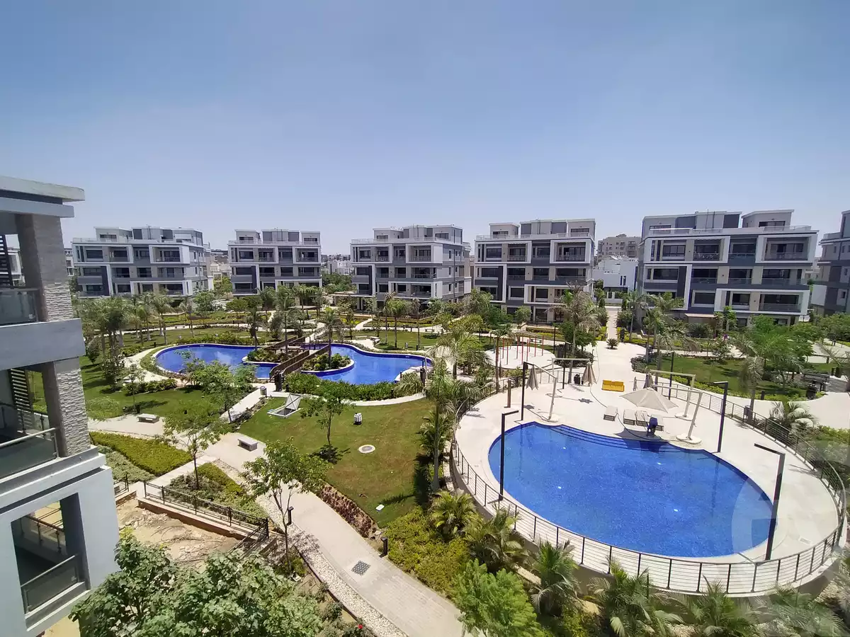 https://aqarmap.com.eg/ar/listing/6179678-for-sale-cairo-el-sheikh-zayed-city-compounds-kmbwnd-wn-16-swdyk