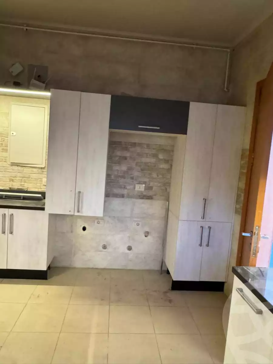 https://aqarmap.com.eg/en/listing/6180971-for-sale-cairo-el-sheikh-zayed-city-compounds-atrio