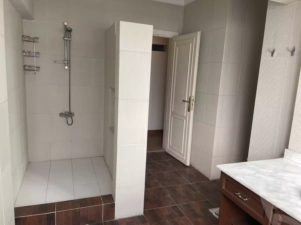 https://aqarmap.com.eg/ar/listing/6181004-for-sale-cairo-heliopolis-ard-el-golf-abd-allah-deraz-st