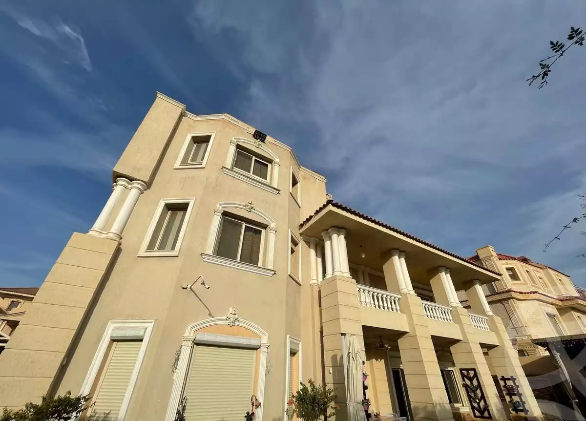 https://aqarmap.com.eg/ar/listing/6181540-for-sale-cairo-new-cairo-compounds-maxim-country-club