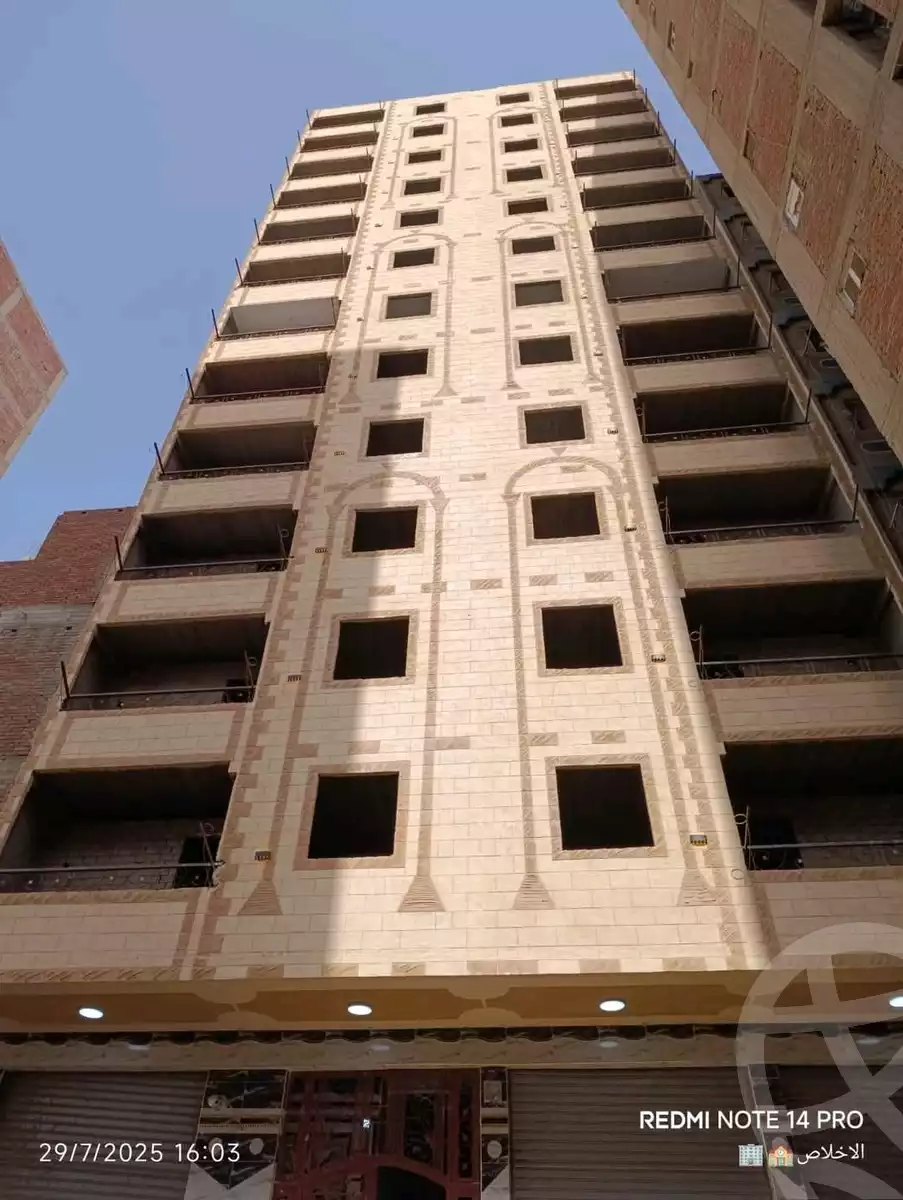 https://aqarmap.com.eg/en/listing/6181999-for-sale-qalyubia-shubra-el-khaima-om-bayoumi
