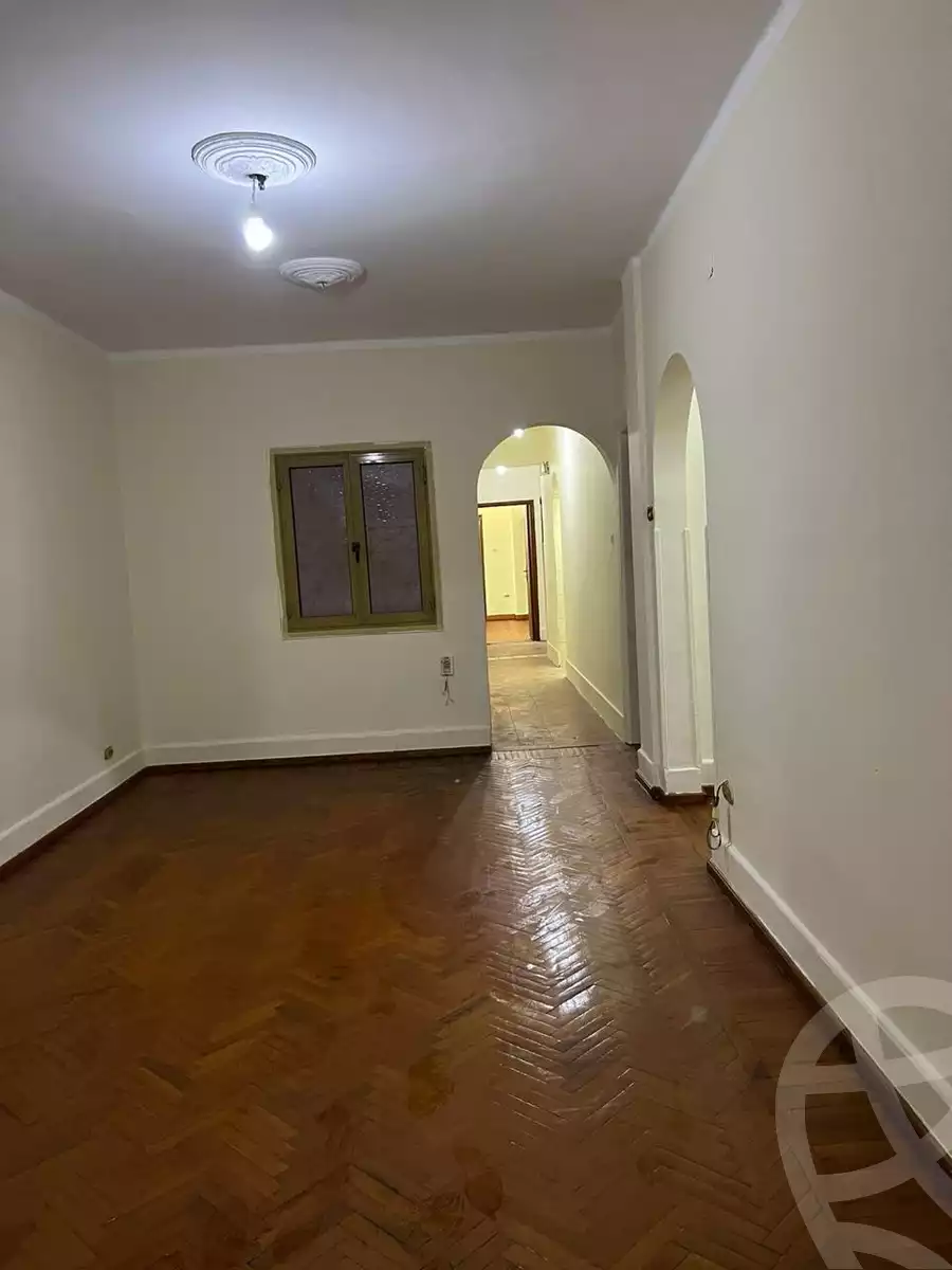 https://aqarmap.com.eg/ar/listing/6182458-for-rent-cairo-downtown-el-qasr-el-ayni