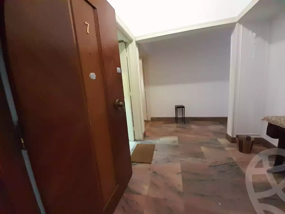 https://aqarmap.com.eg/ar/listing/6182517-for-rent-cairo-downtown-el-qasr-el-ayni
