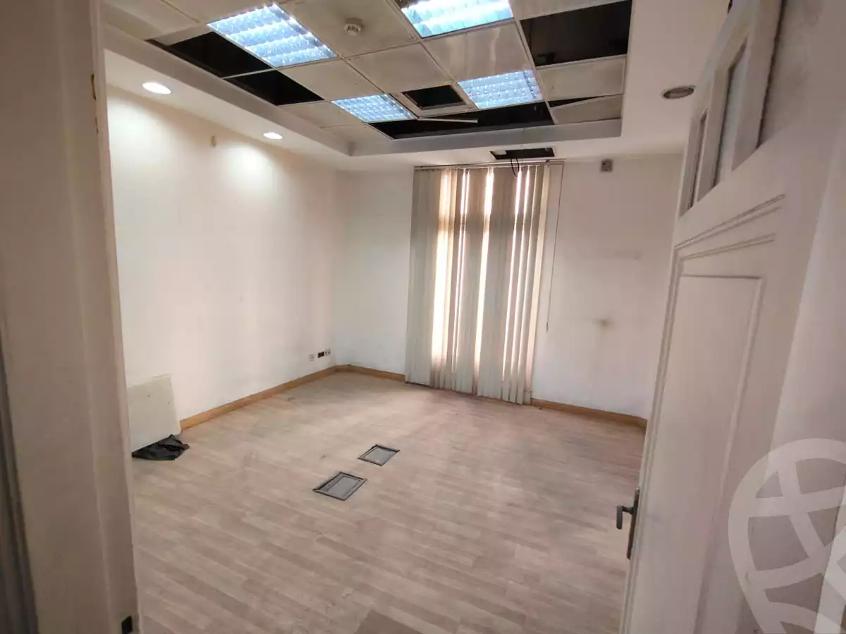 https://aqarmap.com.eg/en/listing/6182571-for-rent-cairo-downtown-kasr-el-neel-kasr-al-nile-st