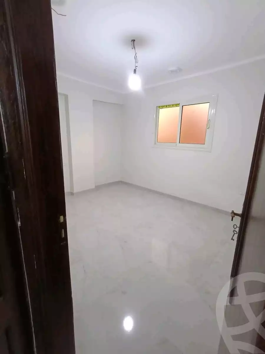 https://aqarmap.com.eg/ar/listing/6182899-for-sale-cairo-madinat-el-salam-isbico