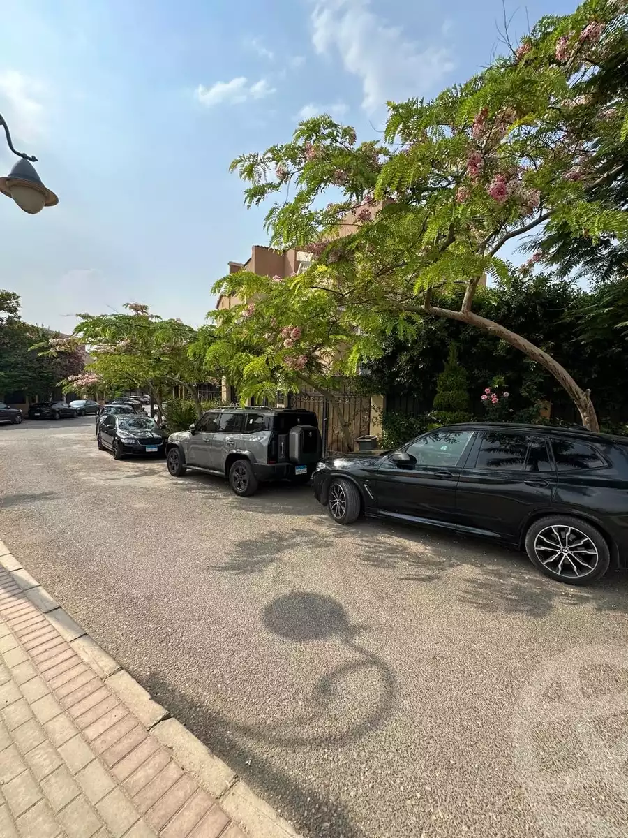 https://aqarmap.com.eg/ar/listing/6182987-for-sale-cairo-new-cairo-compounds-les-rois