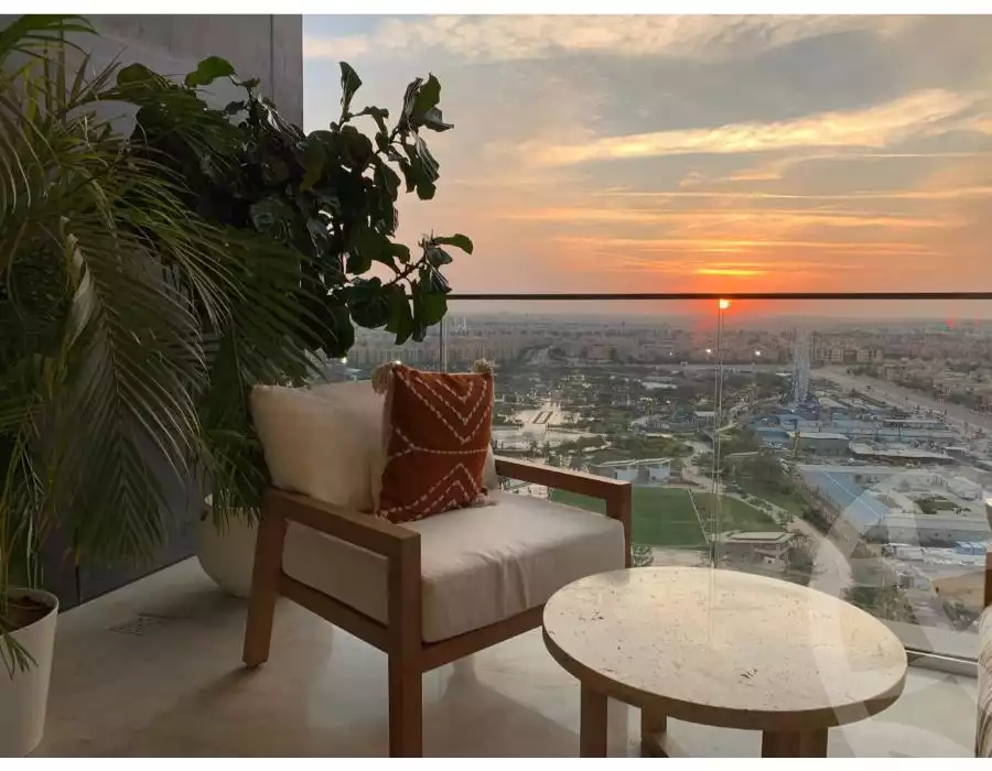 https://aqarmap.com.eg/ar/listing/6183739-for-sale-cairo-el-sheikh-zayed-city-compounds-zyd-wr-llttwyr-z-tower